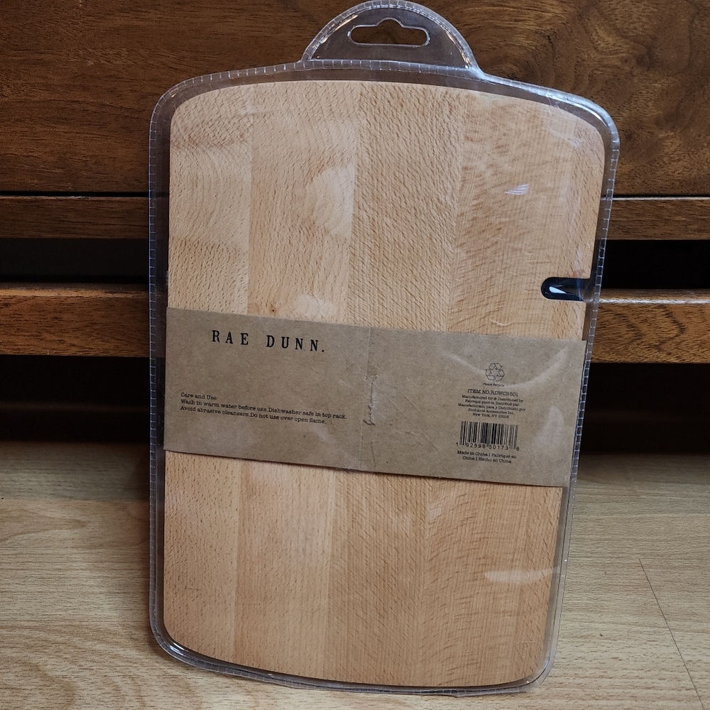 New Rae Dunn Cutting Board And Utility Cream Knife Faux Wood Handle - Picture 7 of 10